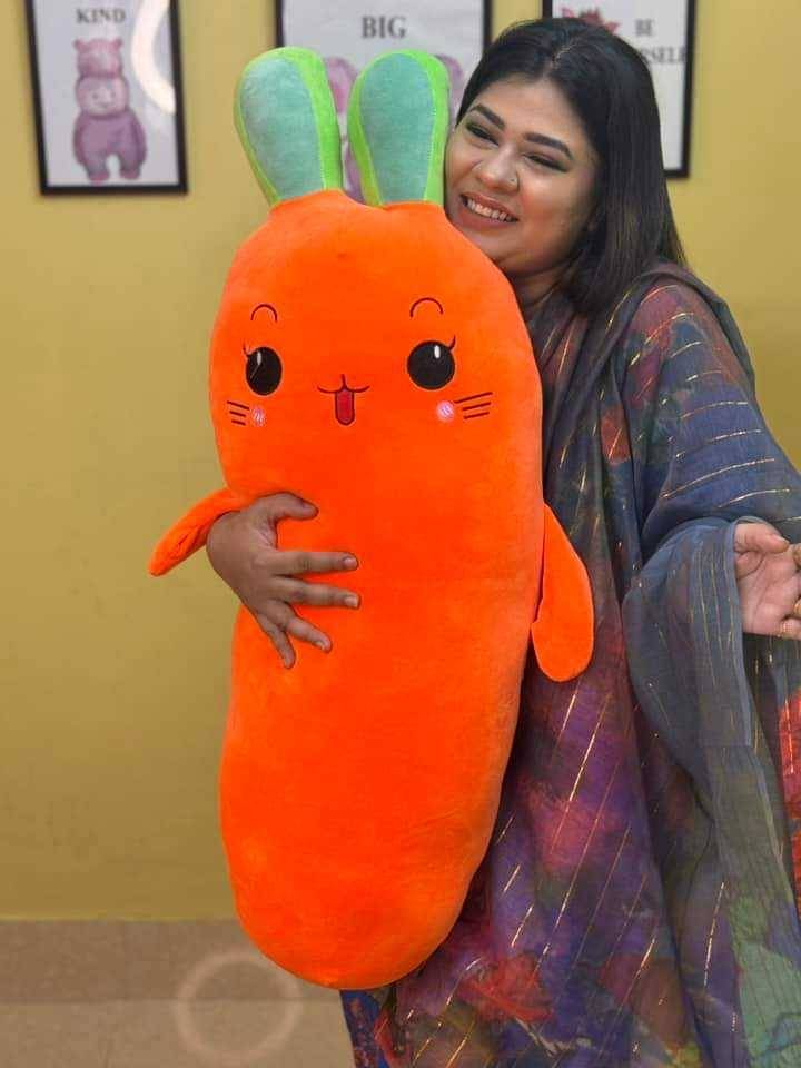 Carrot plush toy online